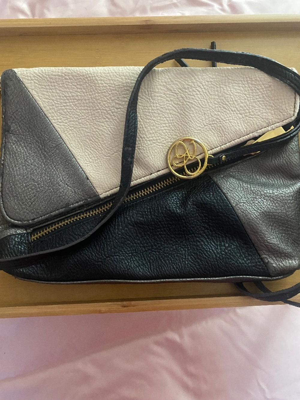 Gray purse with straps